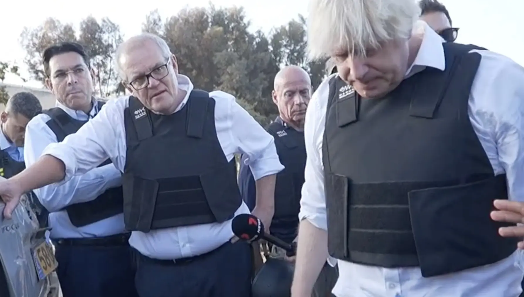Awkward scenes after Scott Morrison secretly appoints himself Israeli Minister of Defence