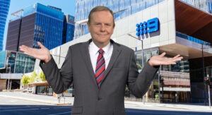 Peter Costello denies resigning, claims his role as Channel 9 Chairman simply tripped over a placard